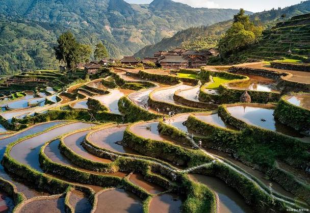 贵州与云南,两地五大风景名胜,你觉得谁的更著名「贵州到云南旅游攻略景点推荐」 手机电脑 贵州与云南,两地五大风景名胜,你觉得谁的更著名「贵州到云南旅游攻略景点推荐」 贵州与云南,两地五大风景名胜,你觉得谁的更著名「贵州到云南旅游攻略景点推荐」 手机电脑