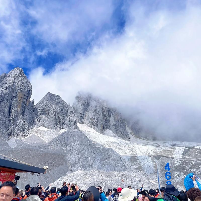 云南玉龙雪山旅游,求一份实用的攻略和建议,谢谢「云南旅游攻略4月7日游玩」 教育法律 云南玉龙雪山旅游,求一份实用的攻略和建议,谢谢「云南旅游攻略4月7日游玩」 云南玉龙雪山旅游,求一份实用的攻略和建议,谢谢「云南旅游攻略4月7日游玩」 教育法律