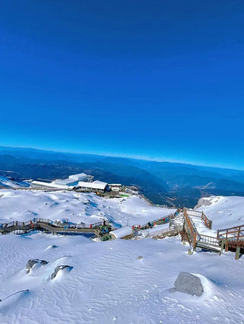 云南玉龙雪山旅游,求一份实用的攻略和建议,谢谢「云南旅游玉雪龙山攻略图片」 时尚穿搭 云南玉龙雪山旅游,求一份实用的攻略和建议,谢谢「云南旅游玉雪龙山攻略图片」 云南玉龙雪山旅游,求一份实用的攻略和建议,谢谢「云南旅游玉雪龙山攻略图片」 时尚穿搭