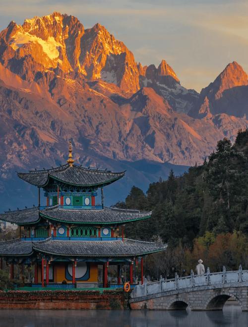 八月下旬去云南丽江旅游需要注意些什么?有两位70岁的老年人「八月份云南旅游攻略」 汽车常识 八月下旬去云南丽江旅游需要注意些什么?有两位70岁的老年人「八月份云南旅游攻略」 八月下旬去云南丽江旅游需要注意些什么?有两位70岁的老年人「八月份云南旅游攻略」 汽车常识