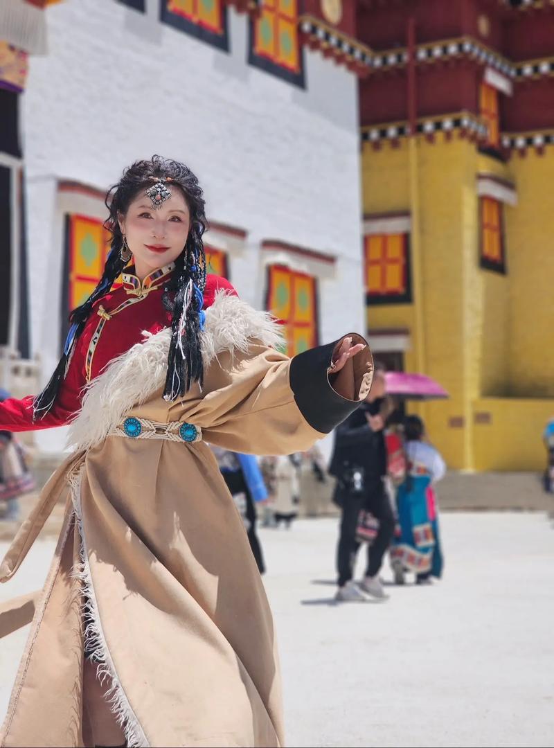 西藏哪里适合一个人散心,云南旅游藏服攻略大全图片 旅游攻略 西藏哪里适合一个人散心,云南旅游藏服攻略大全图片 西藏哪里适合一个人散心,云南旅游藏服攻略大全图片 旅游攻略